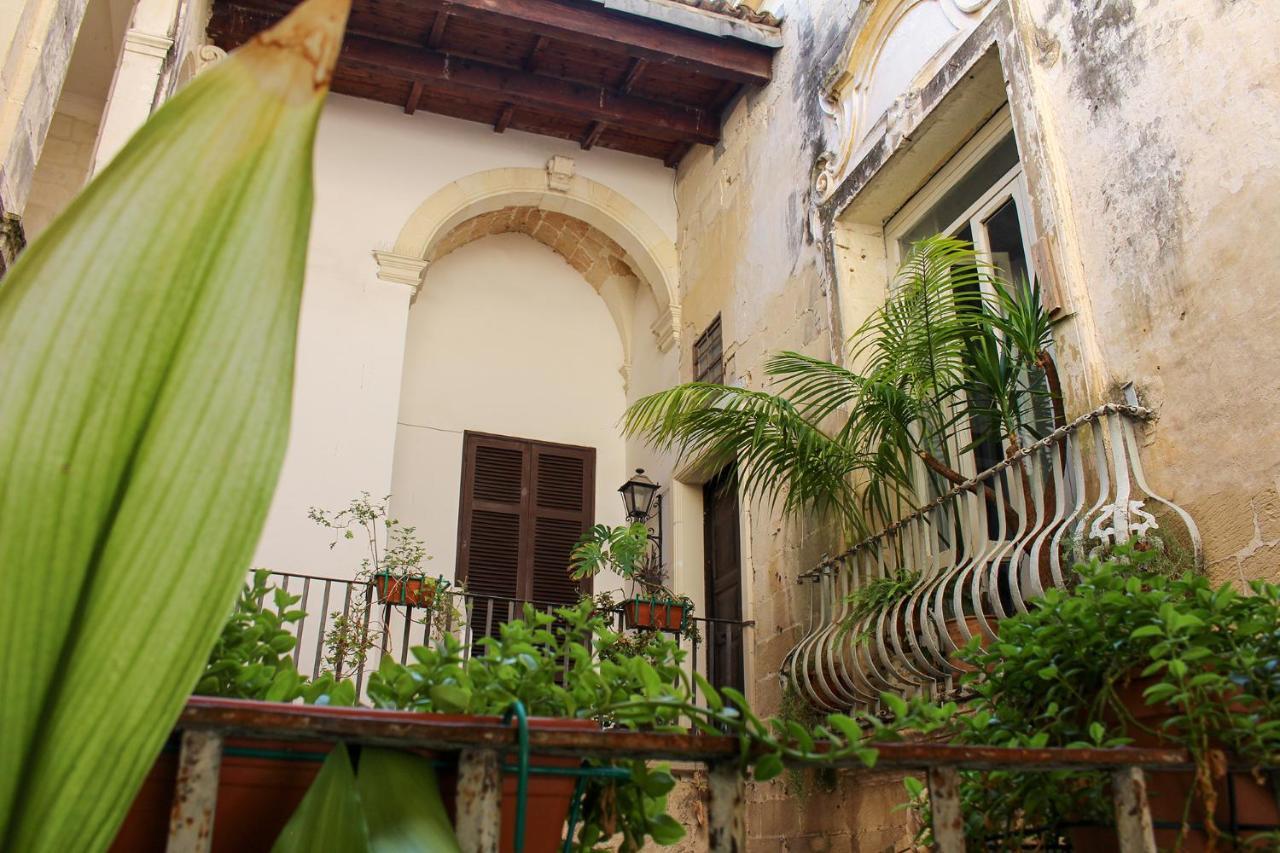 B&B Palazzo Sambiasi 레체 외부 사진